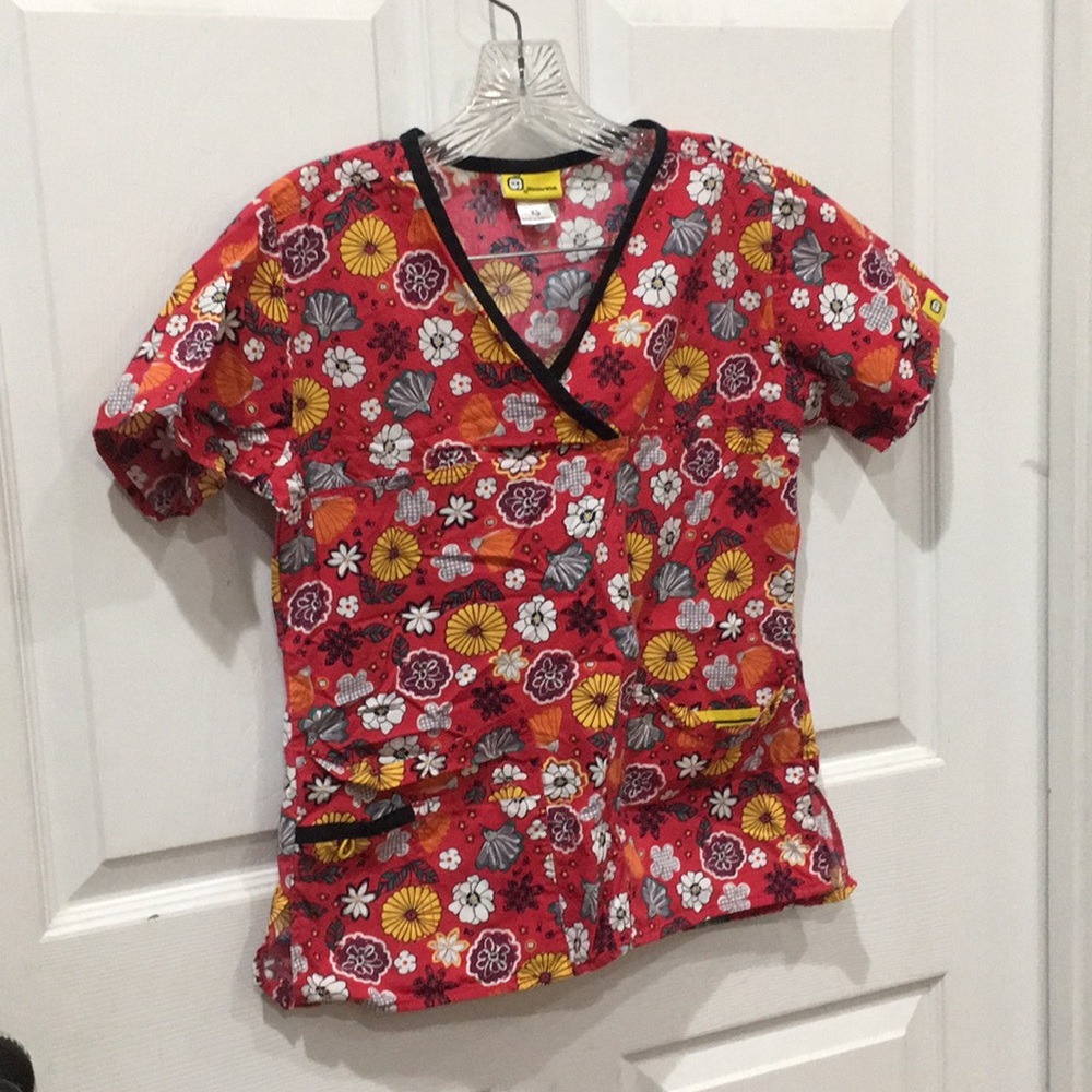 Wonderwink Scrub Top